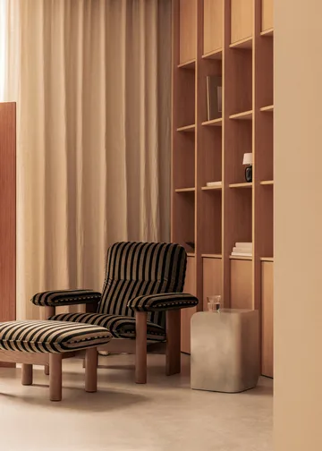 Butaca Brasilia - Dark oak-Avalon 012 - Audo Copenhagen