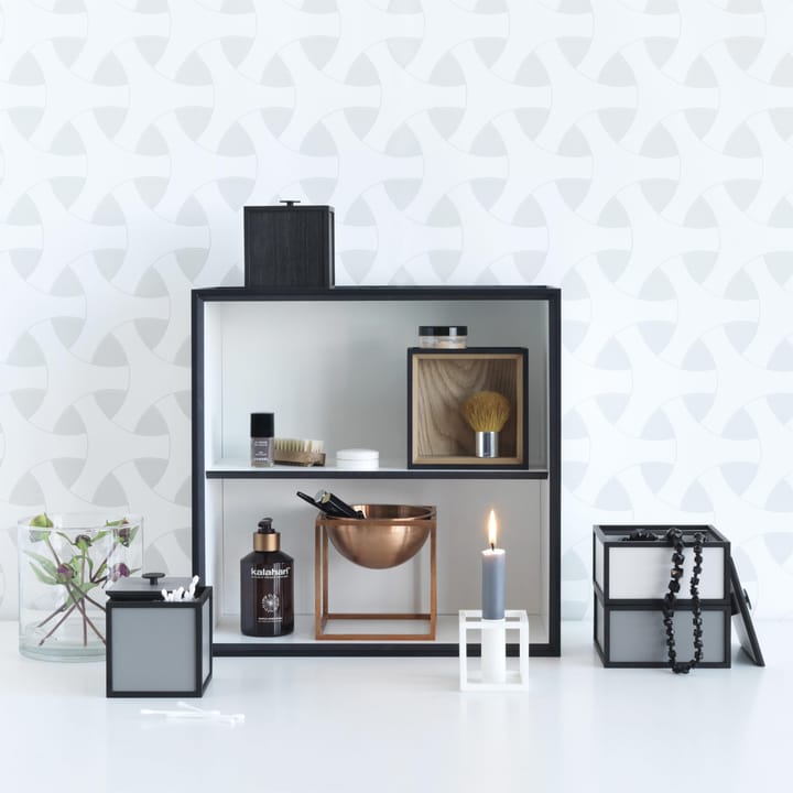 Caja con tapa Frame 10, fresno teñido de negro Audo Copenhagen
