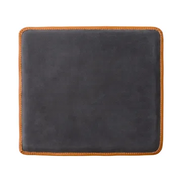 Cojín de asiento Mauro para silla - Cuero Madras Cognac - Audo Copenhagen