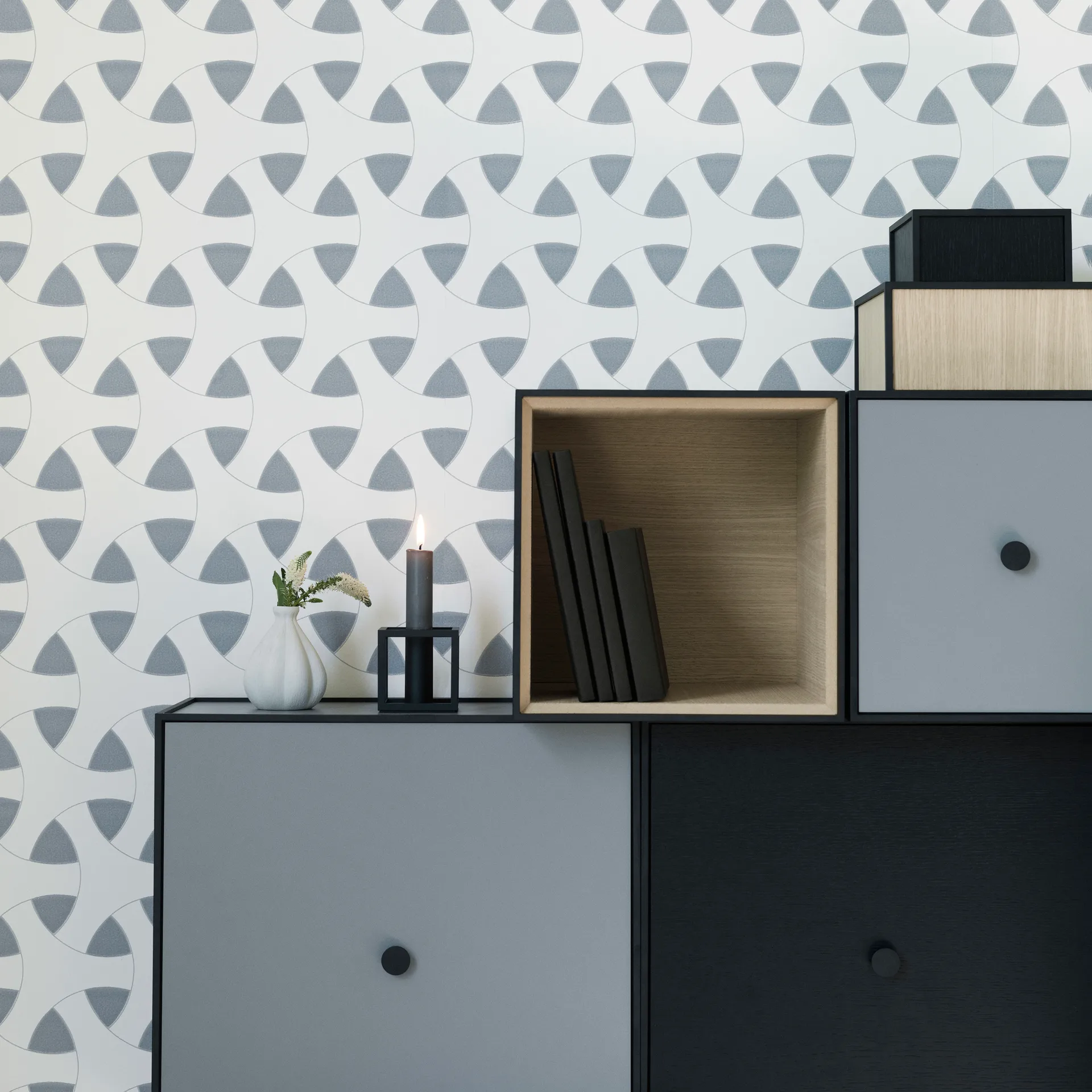 Cubo con puerta Frame 35, gris oscuro Audo Copenhagen