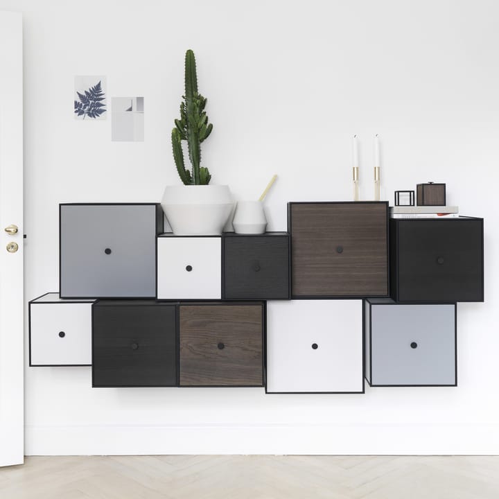 Cubo con puerta Frame 42, gris oscuro Audo Copenhagen