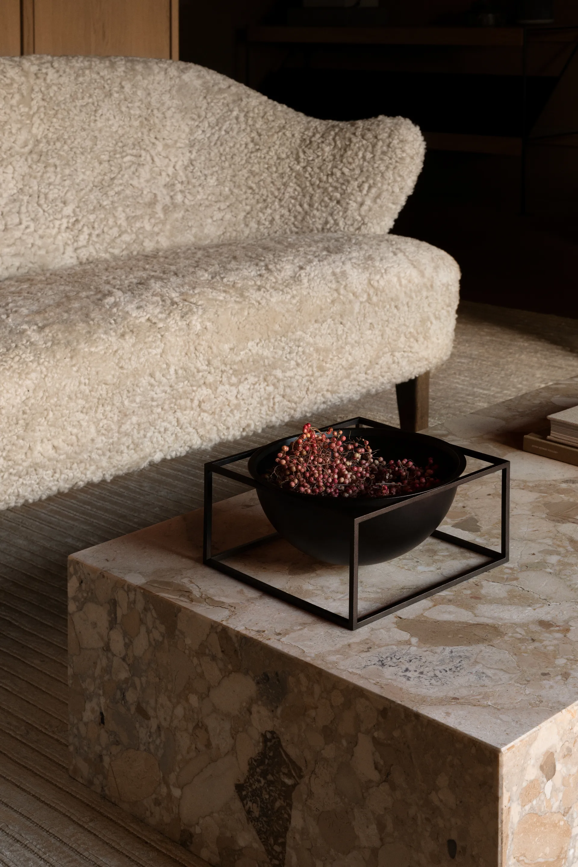 Cuenco Kubus grande bajo, negro Audo Copenhagen