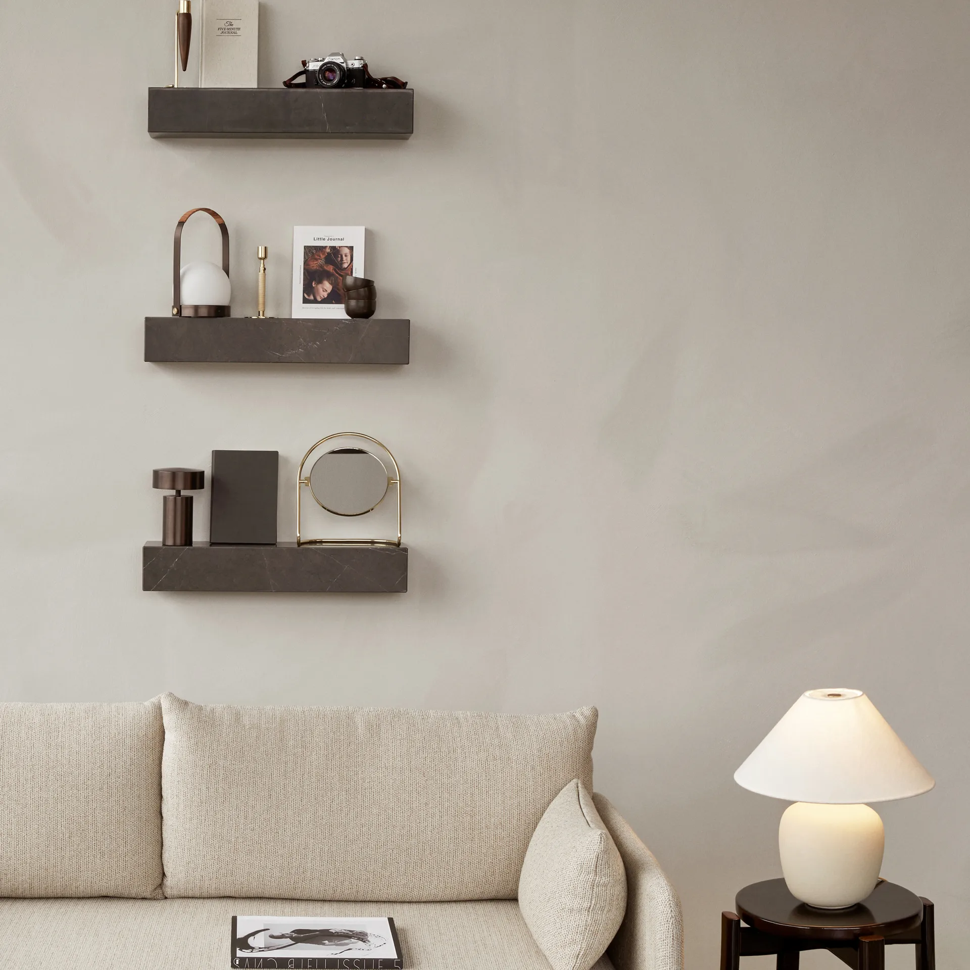 Espejo de mesa Nimbus 25 cm, Latón pulido Audo Copenhagen