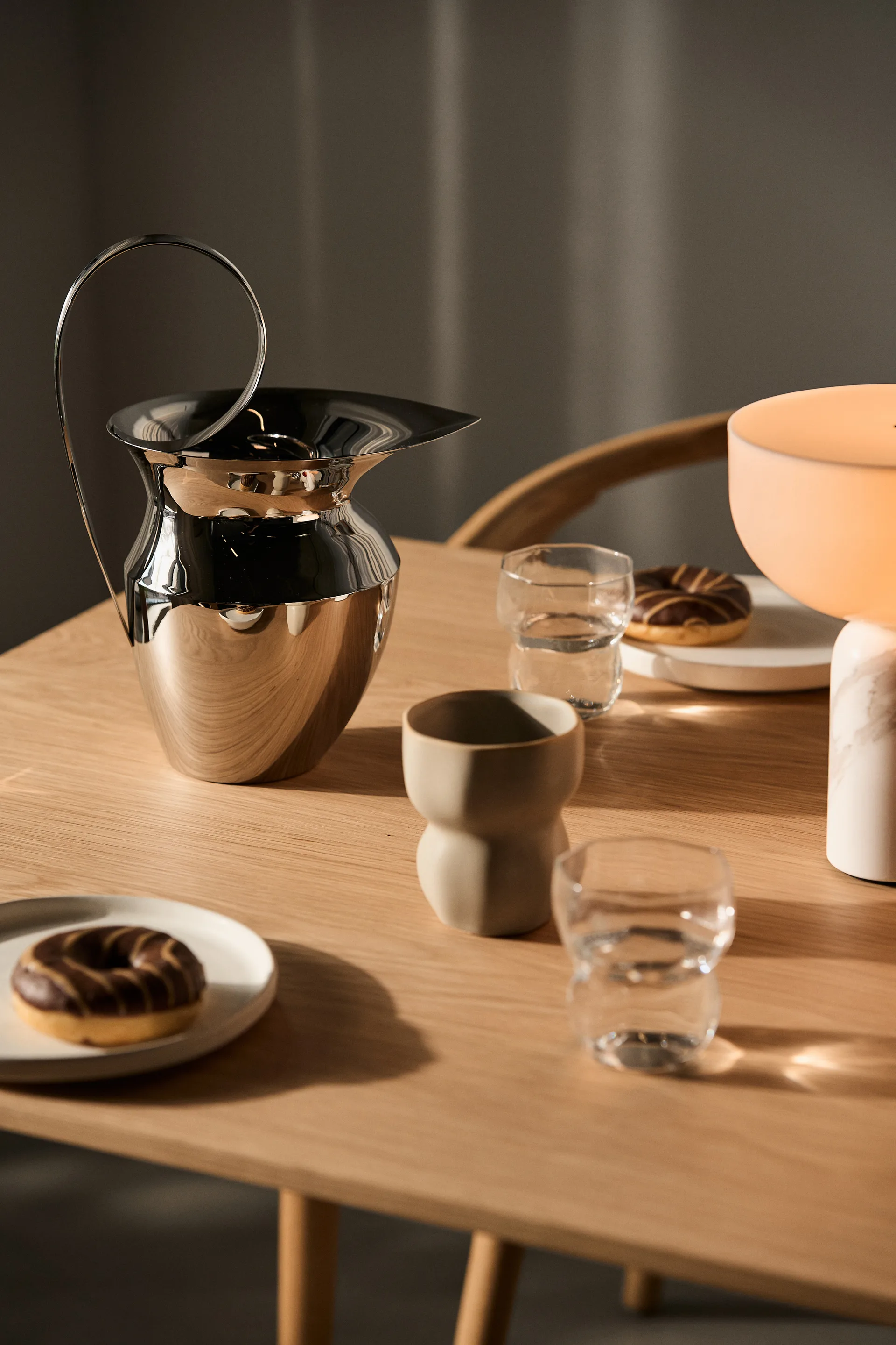 Jarra Etruscan 30 cm, acero inoxidable Audo Copenhagen