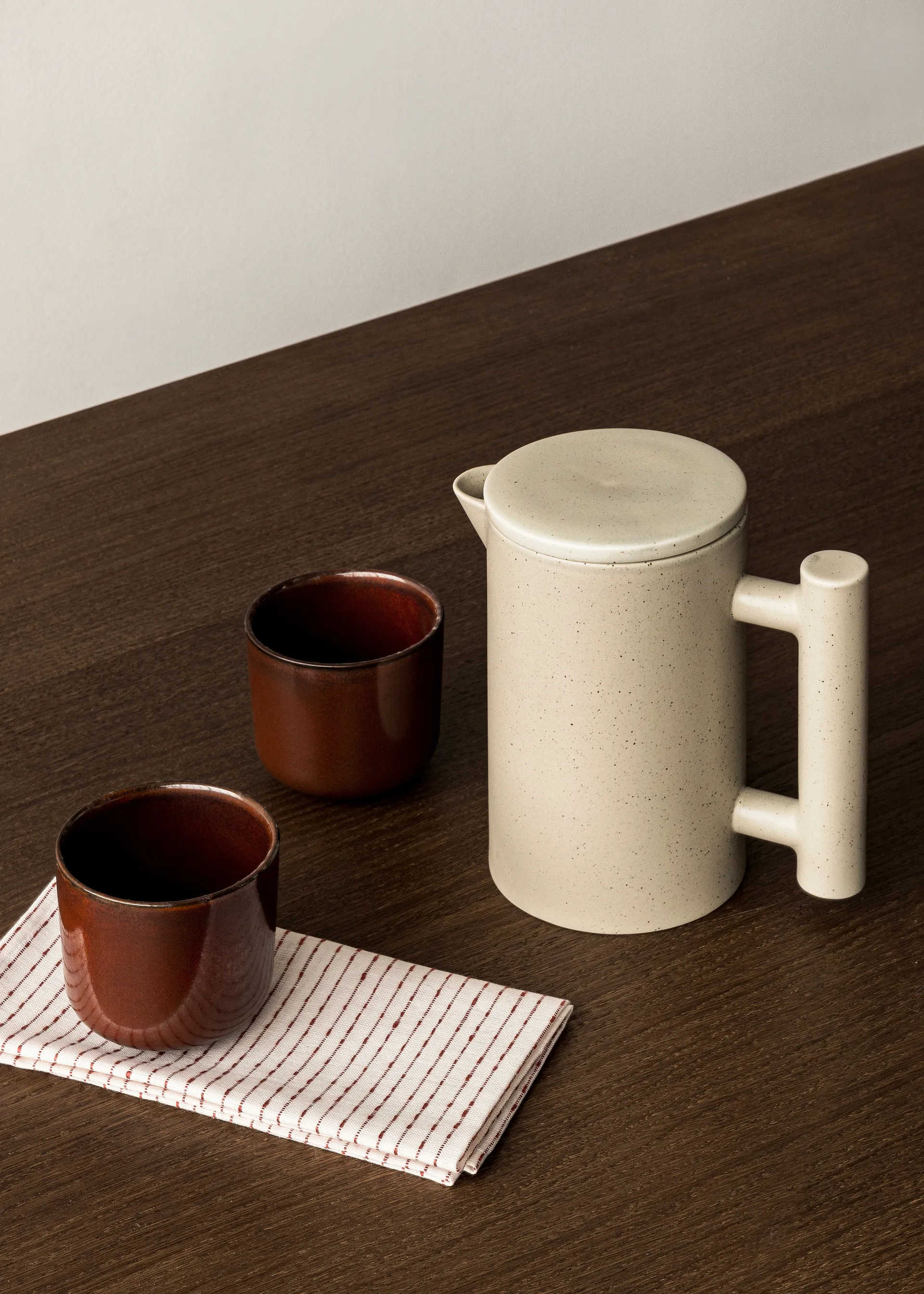 Jarra para cadfé Yana 1 L, Grey glazed Audo Copenhagen
