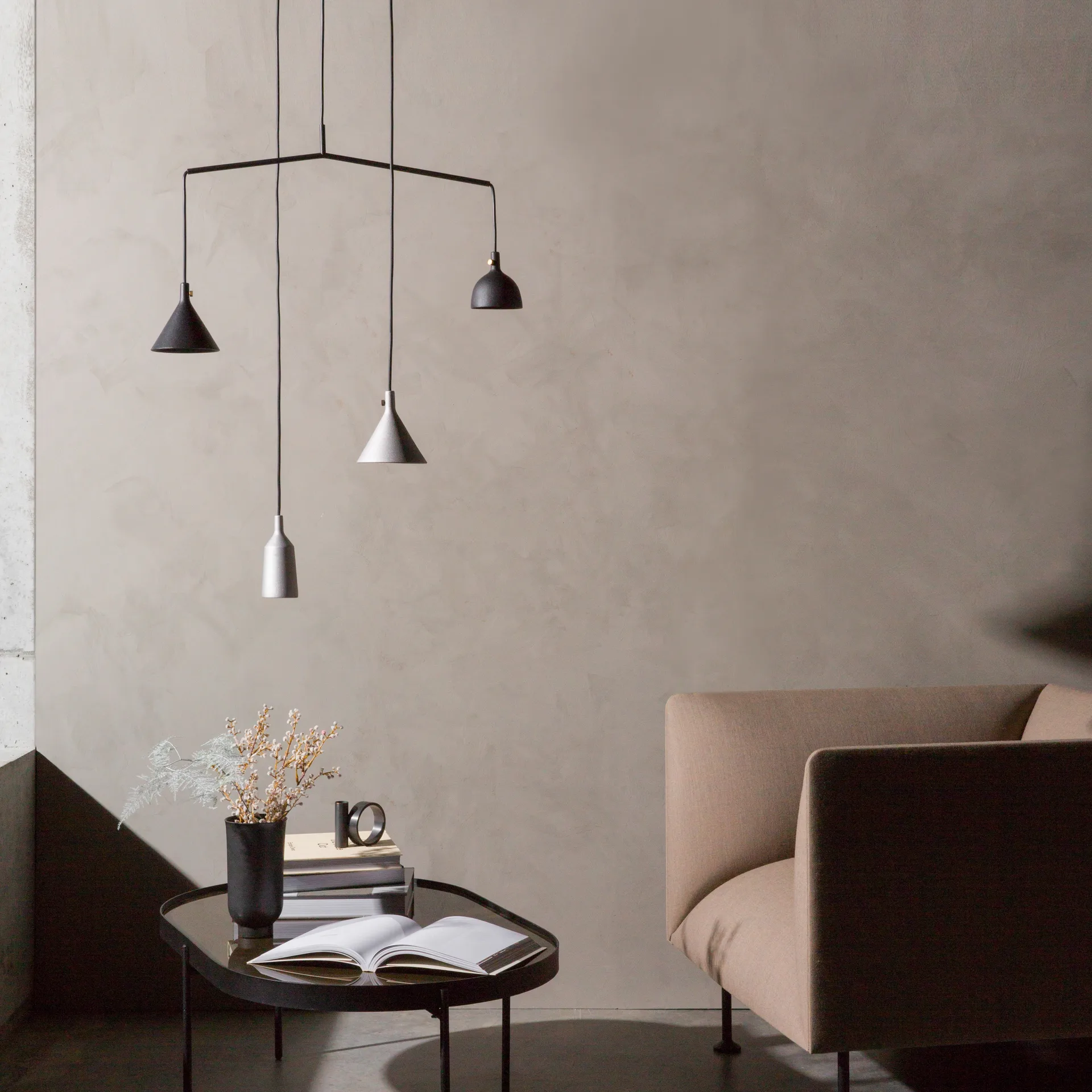 Lámpara colgante Cast shape 4, negro Audo Copenhagen