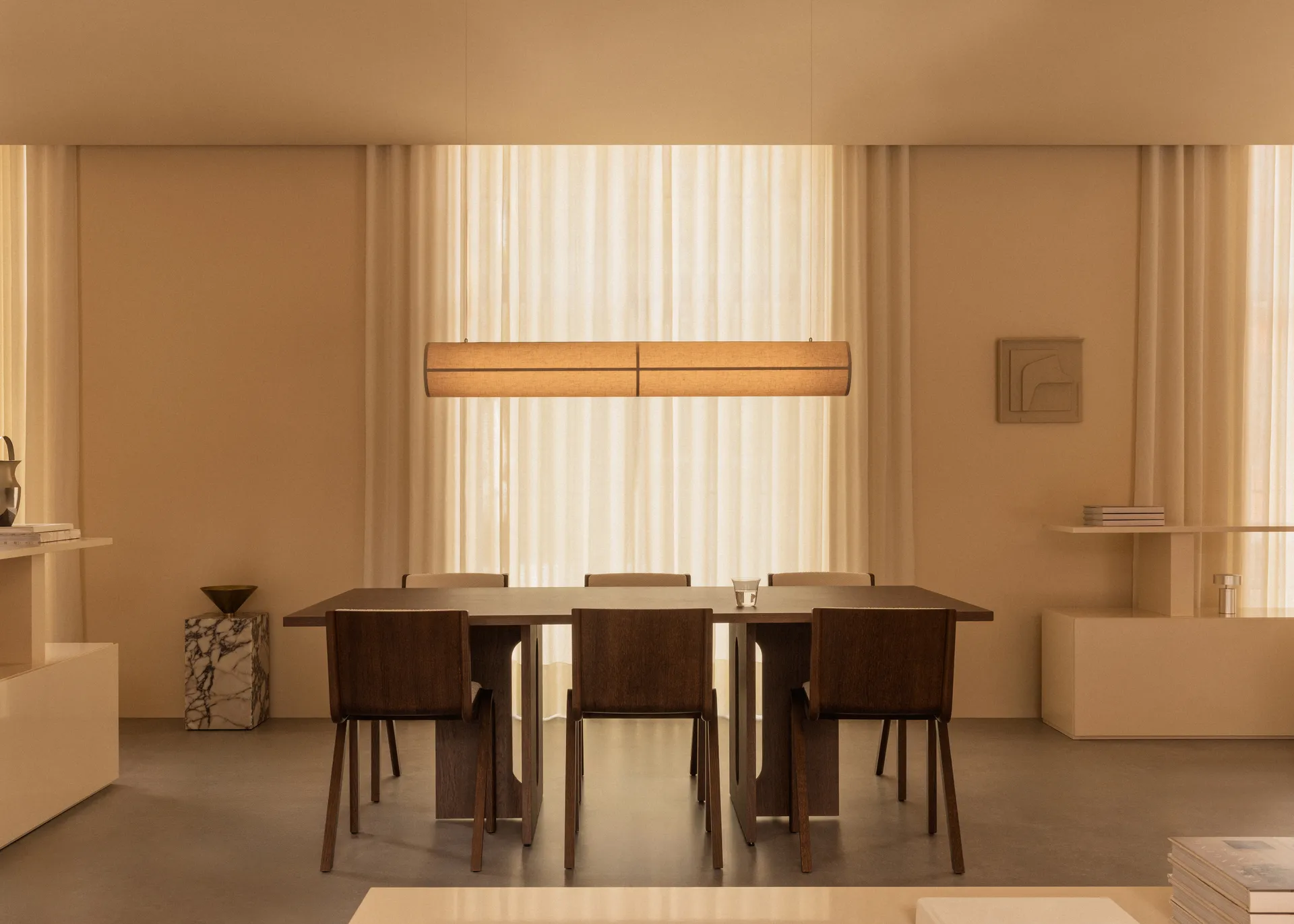 Lámpara colgante Hashira Linear, Raw Audo Copenhagen