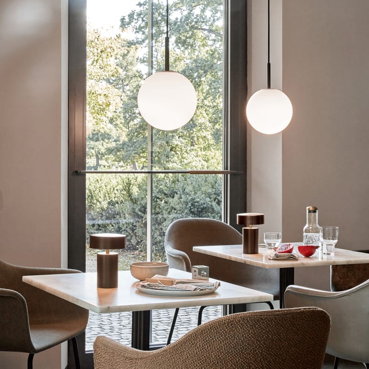 Lámpara de mesa Column, Brons Audo Copenhagen