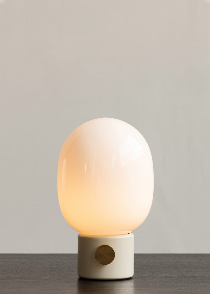 Lámpara de mesa JWDA, Alabaster white Audo Copenhagen