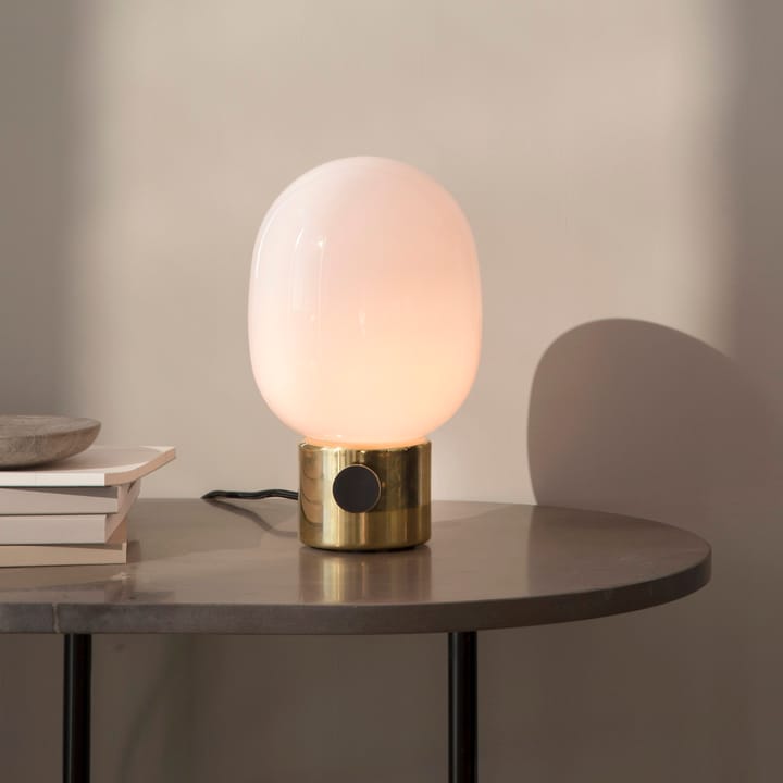 Lámpara de mesa JWDA, latón pulido Audo Copenhagen
