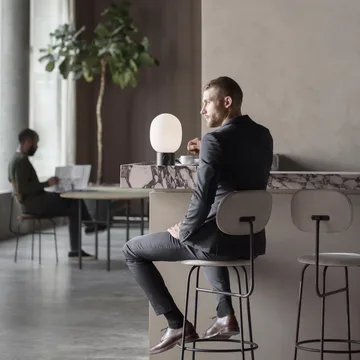 Lámpara de mesa JWDA - Negro, Small - Audo Copenhagen