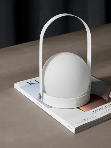 Lámpara de mesa portátil Carrie - Blanco - Audo Copenhagen