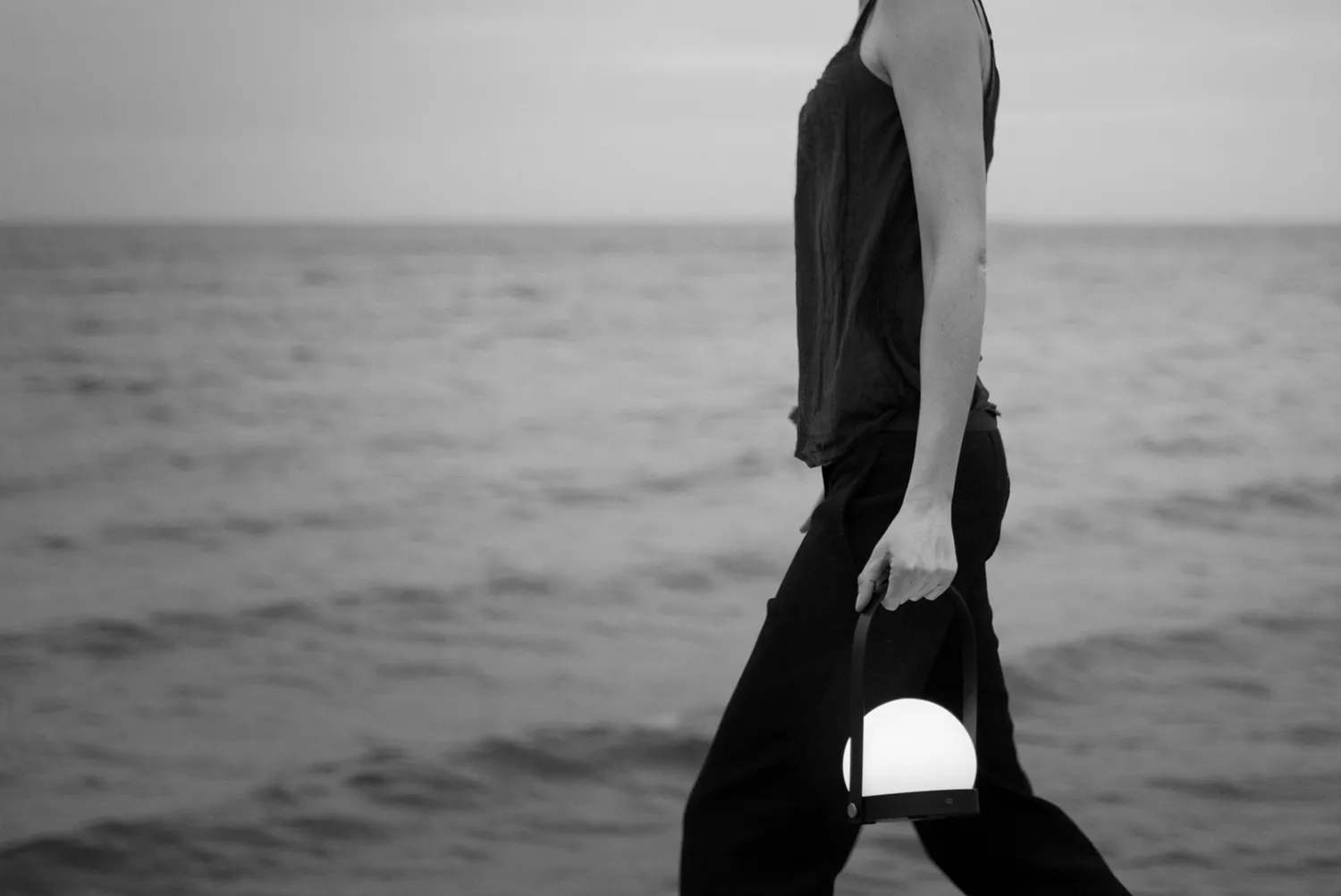 Lámpara de mesa portátil Carrie, Negro Audo Copenhagen