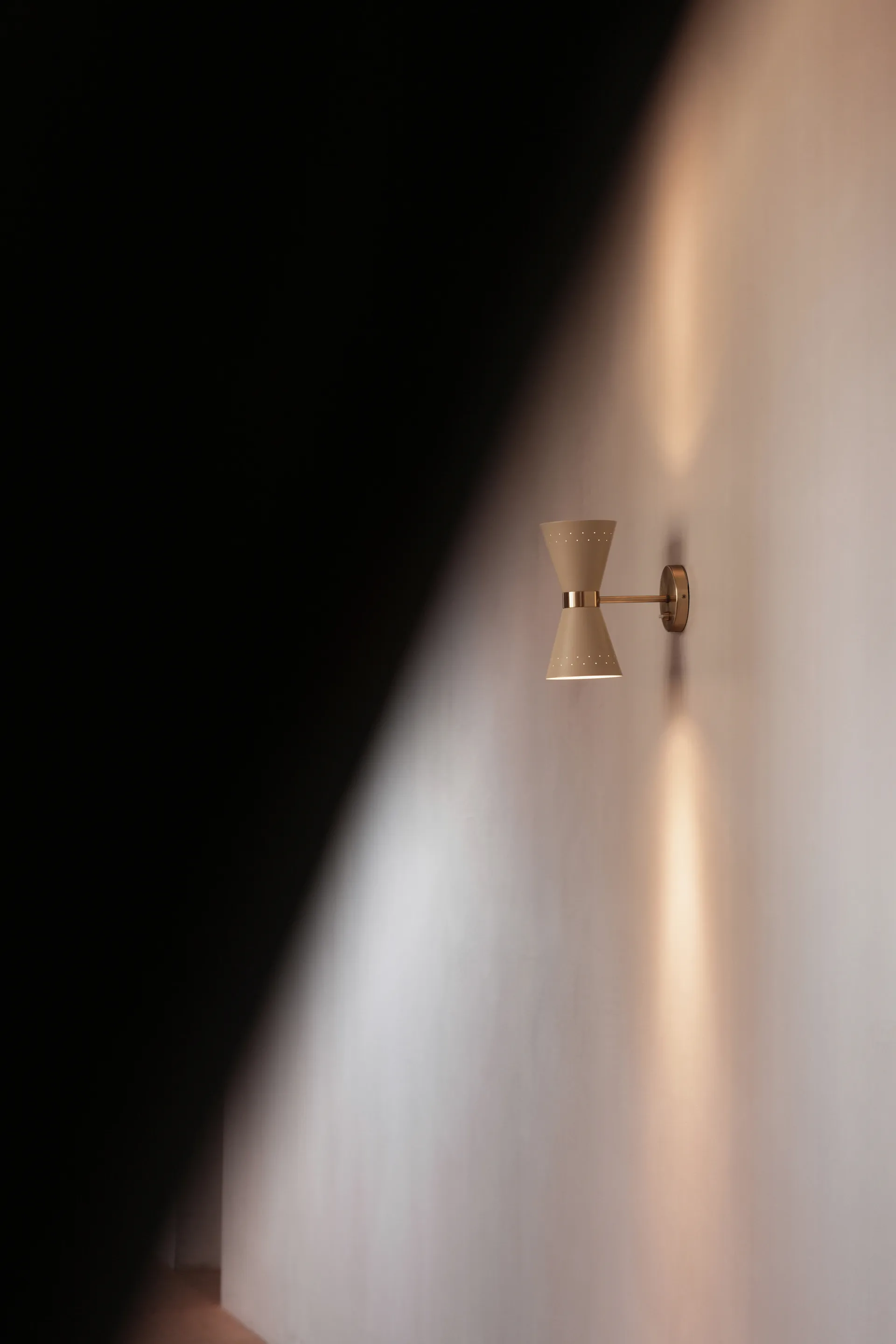 Lámpara de pared Collector 25 cm, Crema Audo Copenhagen