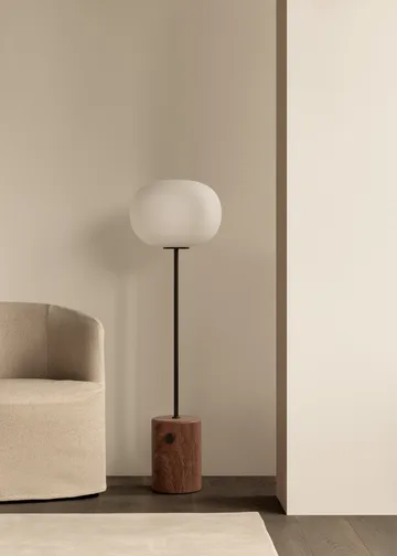 Lámpara de pie JWDA - Red travertine, 130 cm - Audo Copenhagen