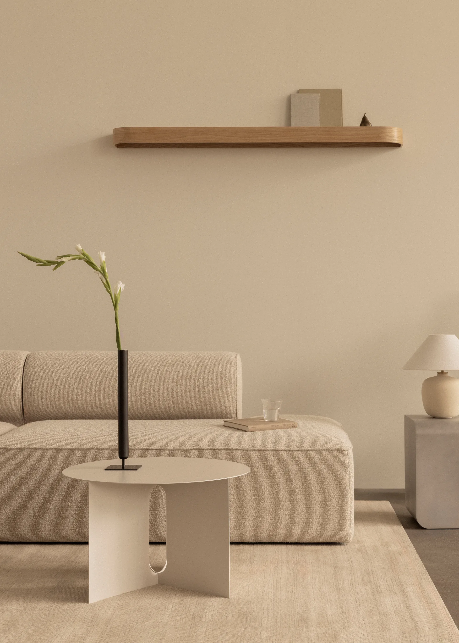 Mesa auxiliar Androgyne Ø63 cm, Ivory Audo Copenhagen