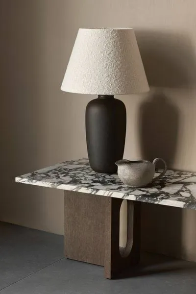 Mesa lounge Androgyne, Dark st. oak-Calacatta viola Audo Copenhagen