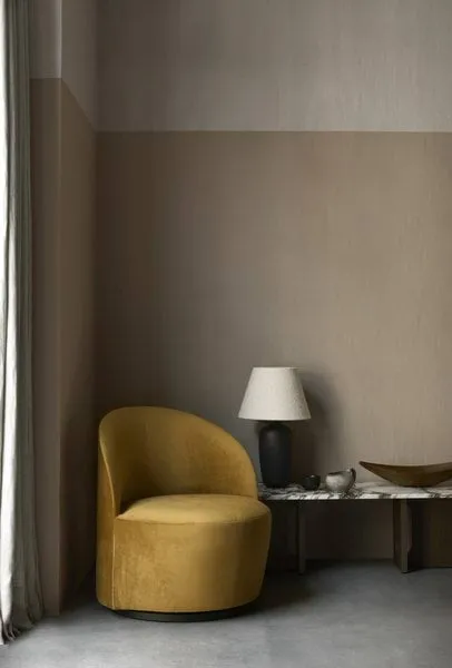 Mesa lounge Androgyne, Dark st. oak-Calacatta viola Audo Copenhagen