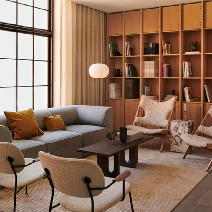Mesa lounge Androgyne, Oak dark stained Audo Copenhagen