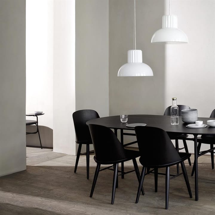 Mesa Snaregade ovalada, Negro Audo Copenhagen