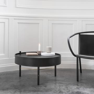 Mesa Turning - latón de fresno teñido de negro - Audo Copenhagen