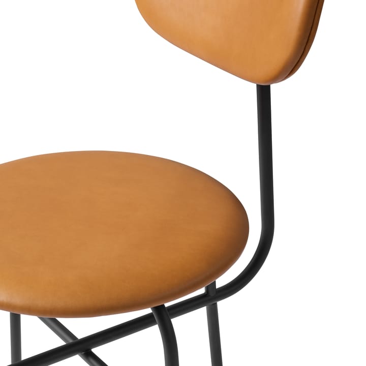 Silla de comedor Afteroom patas negras tapicería de cuero, Dakar 0250 Audo Copenhagen