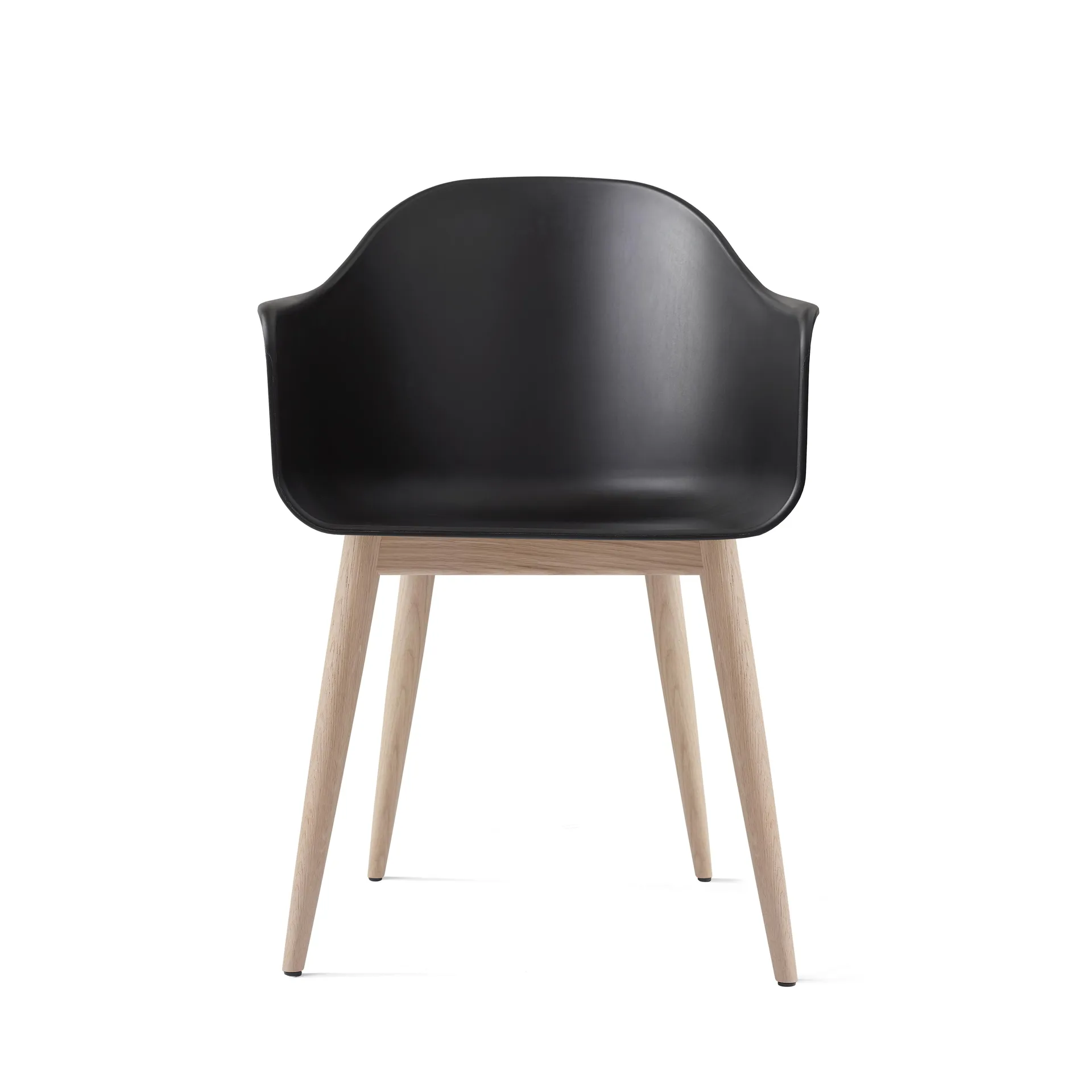 Silla Harbour con reposabrazos y con patas de roble, black Audo Copenhagen