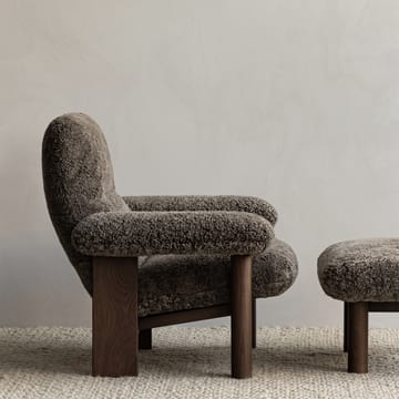 Sillón Brasilia - Dark oak-Root sheepskin - Audo Copenhagen