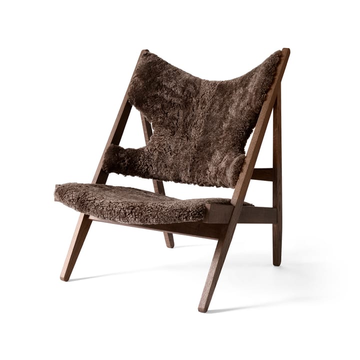 Sillón Knitting, Piel de oveja curly root marrón oscuro, base de roble teñido de oscuro Audo Copenhagen