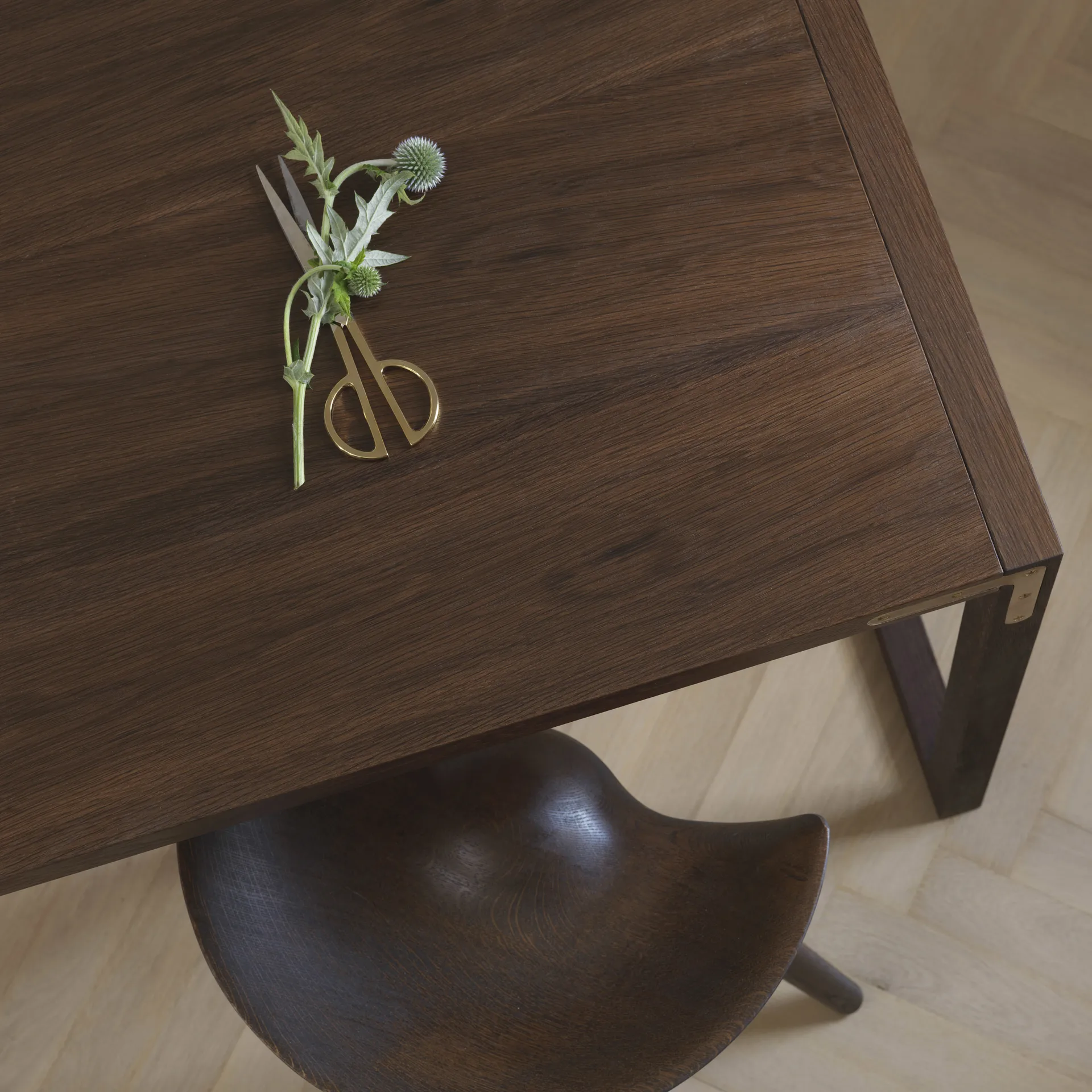 Taburete ML42 69 cm, roble aceitado marrón-acero Audo Copenhagen