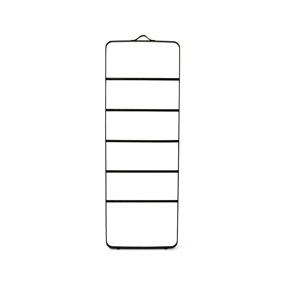 Toallero Towel, Negro, barras en fresno oscuro, cuero Audo Copenhagen