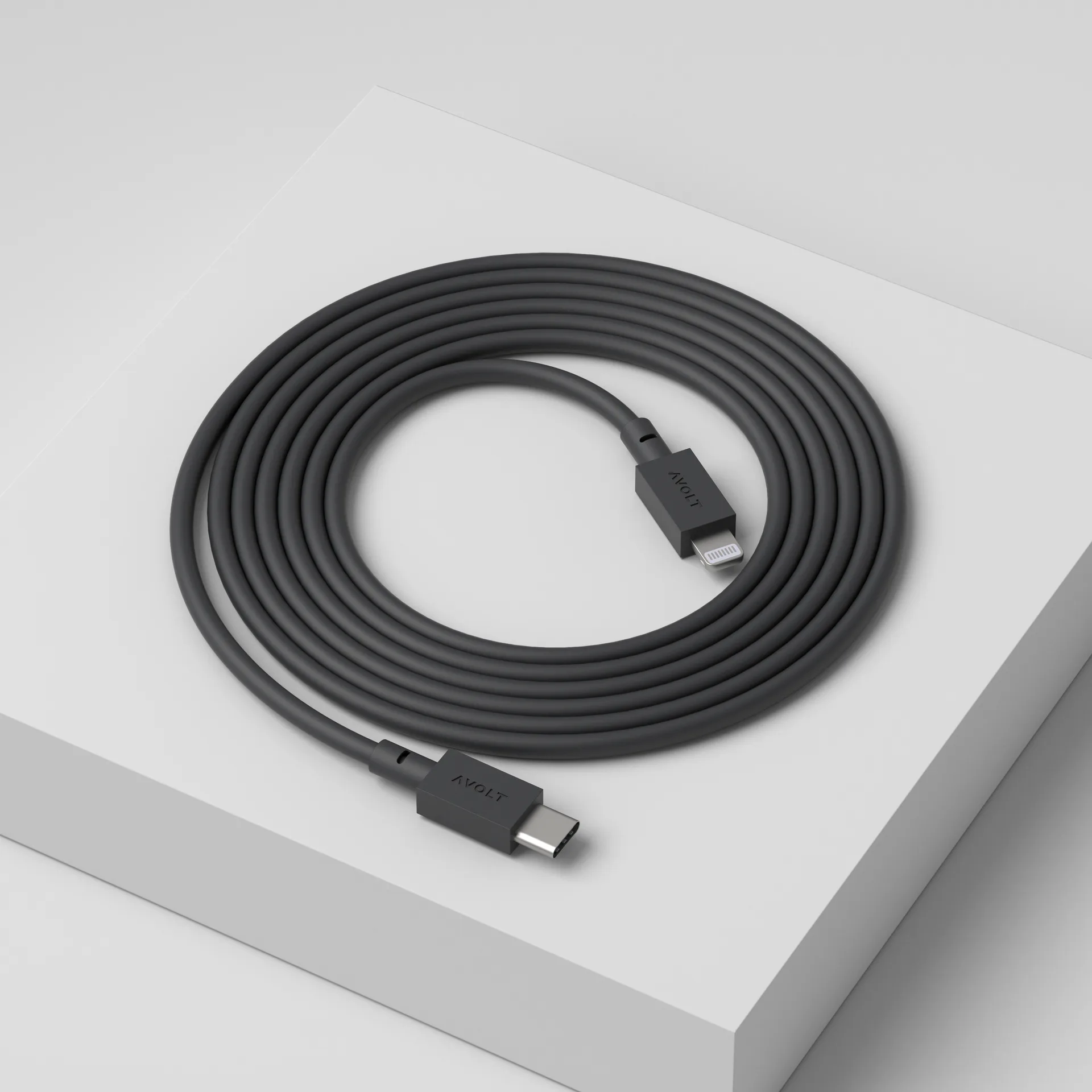 Cable 1 USB C a Lightning cable de carga 2m, Stockholm Black Avolt
