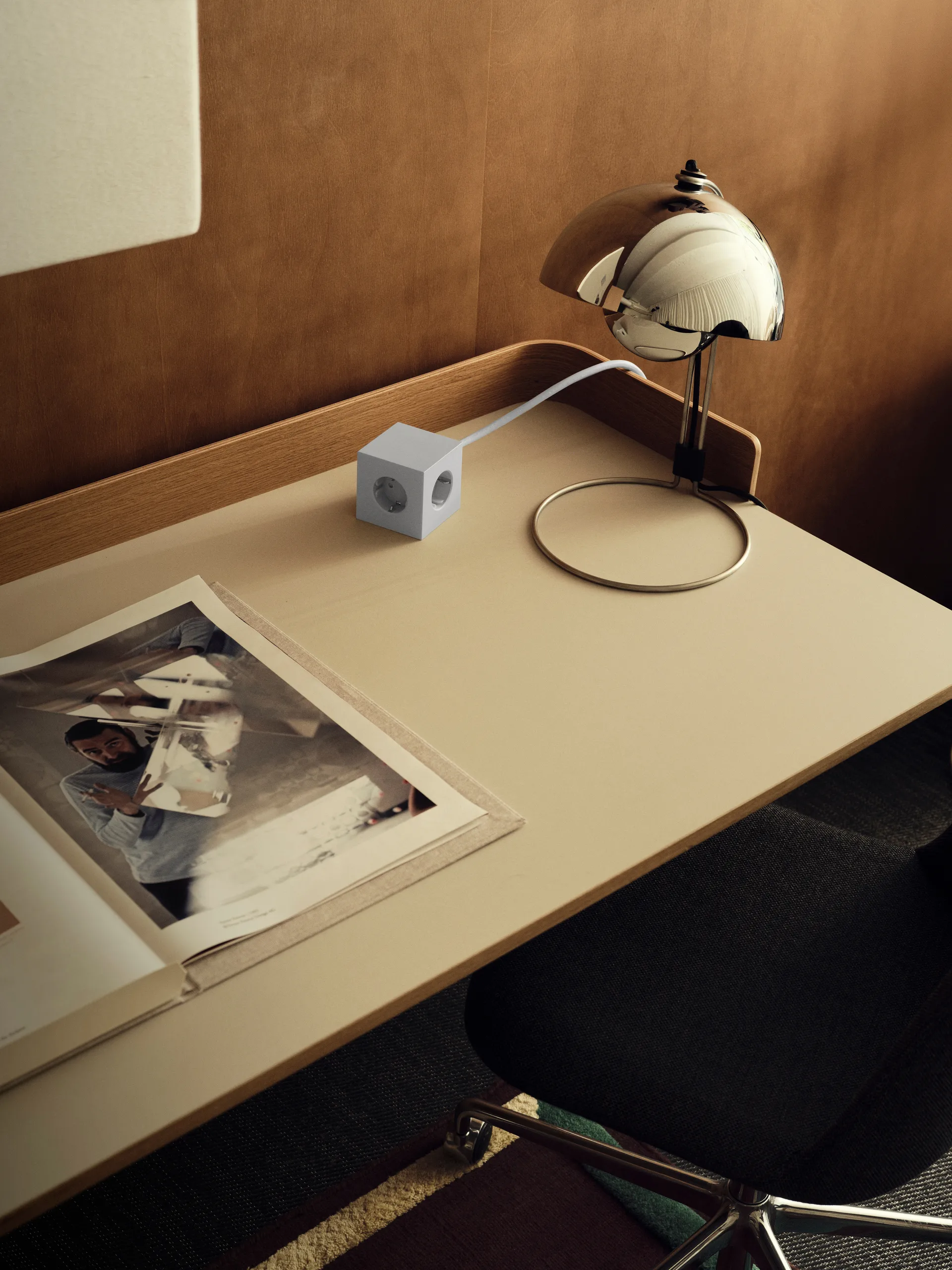 Regleta eléctrica Square 1, toma de corriente y USB-C 30W 3 m, Gotland Gris Avolt