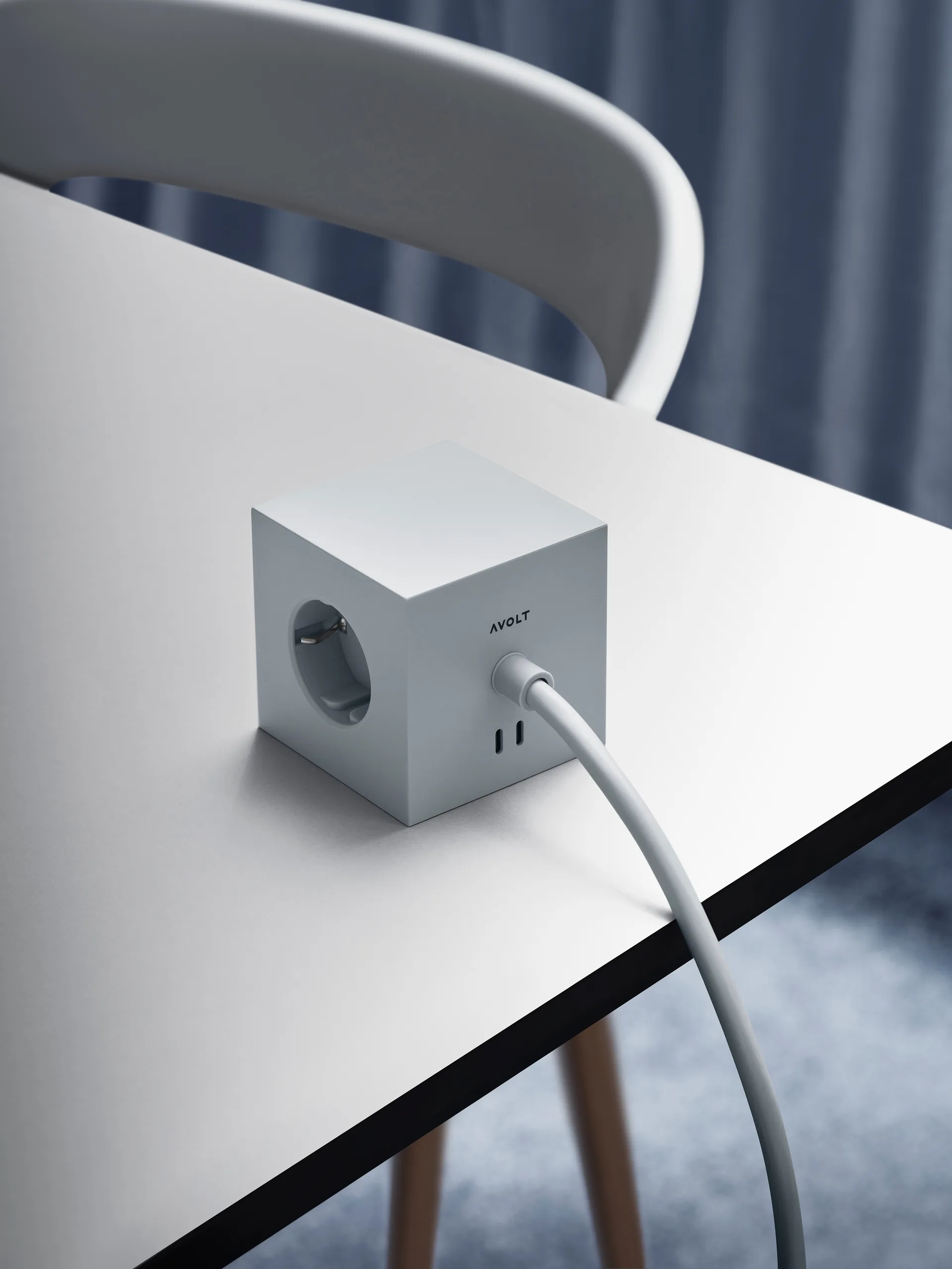 Regleta eléctrica Square 1, toma de corriente y USB-C 30W 3 m, Gotland Gris Avolt