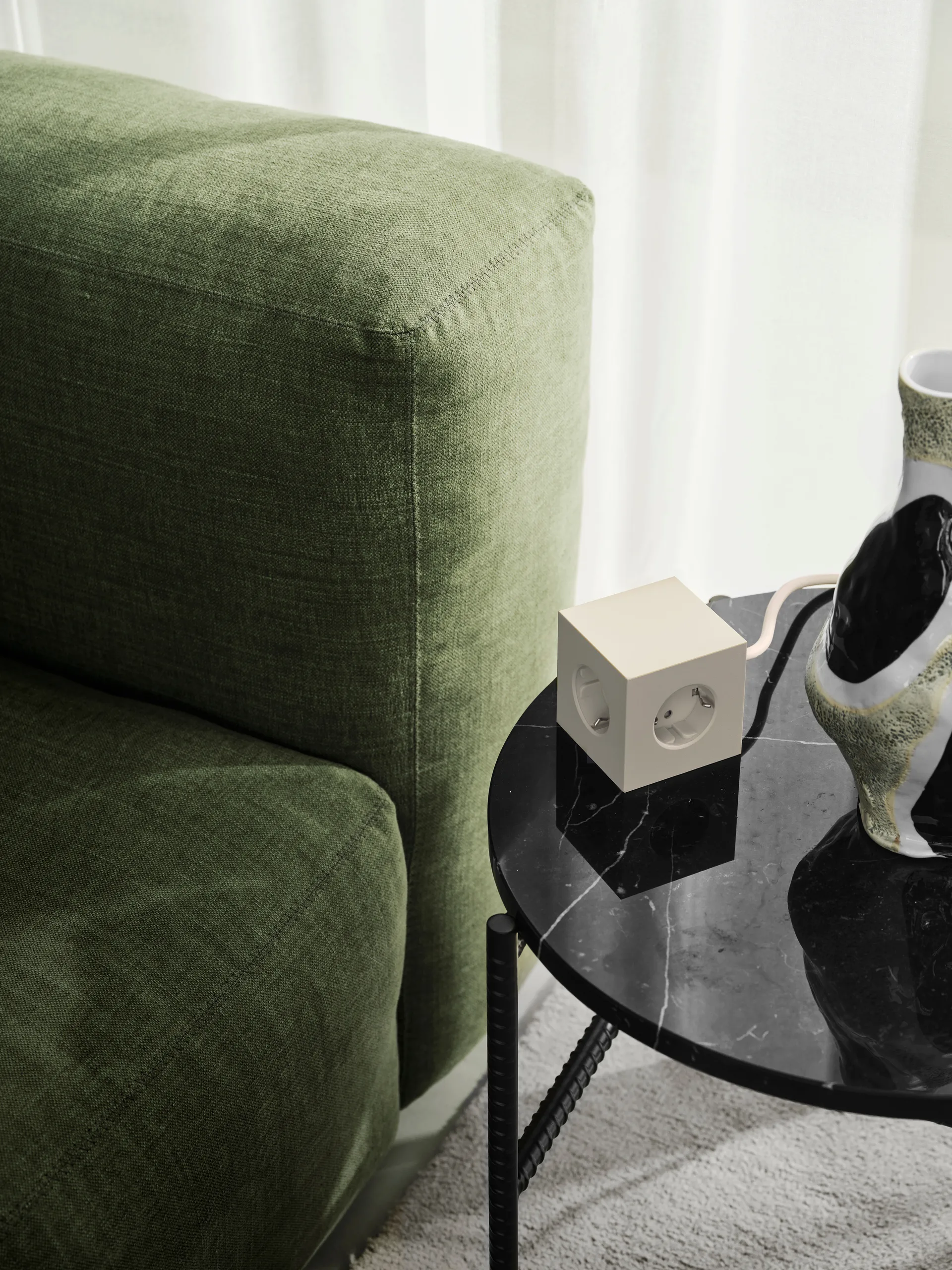 Regleta eléctrica Square 1, toma de corriente y USB-C 30W 3 m, Nomad Sand Avolt