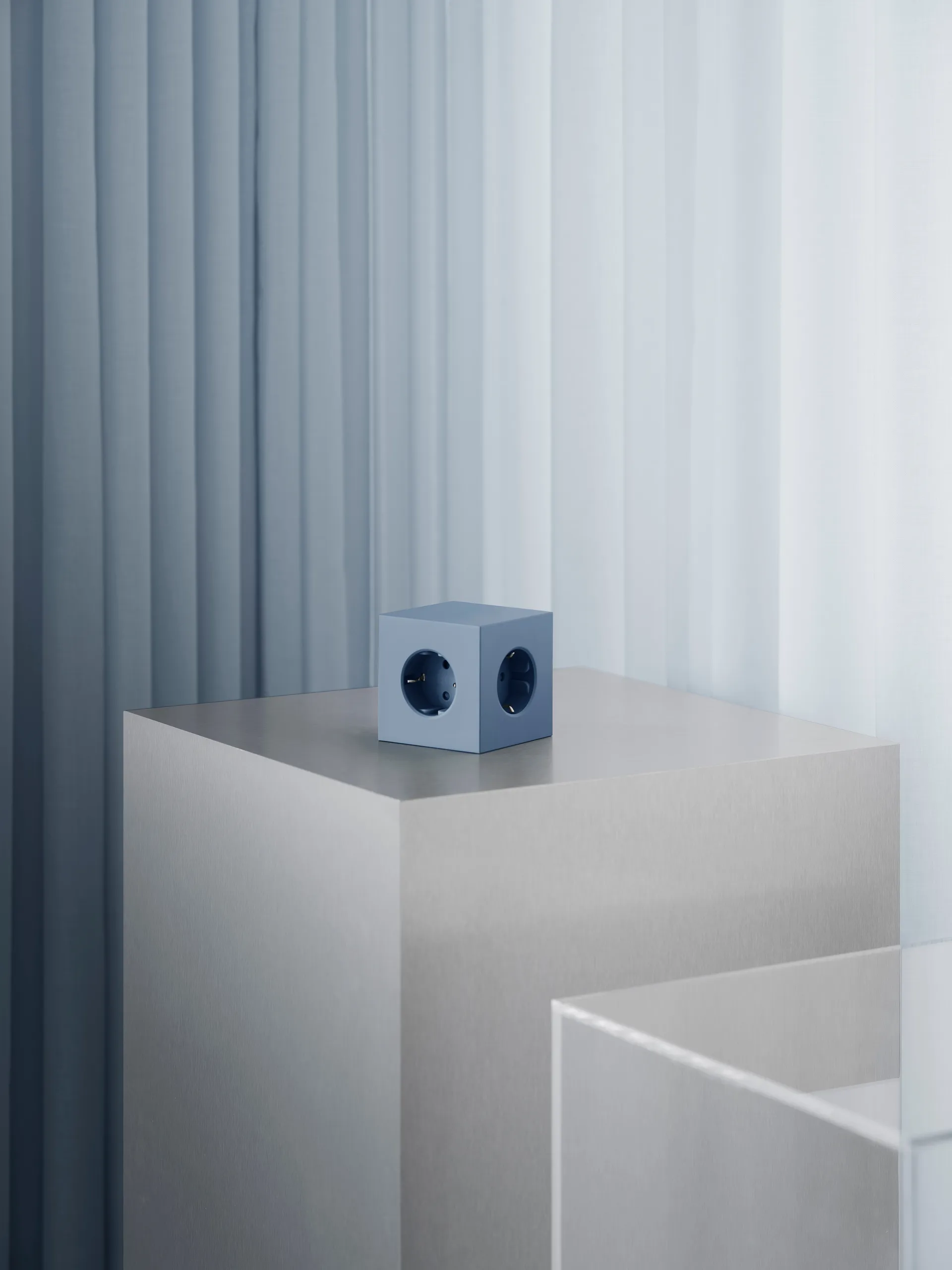 Regleta eléctrica Square 1, toma de corriente y USB-C 30W 3 m, Shark Blue Avolt