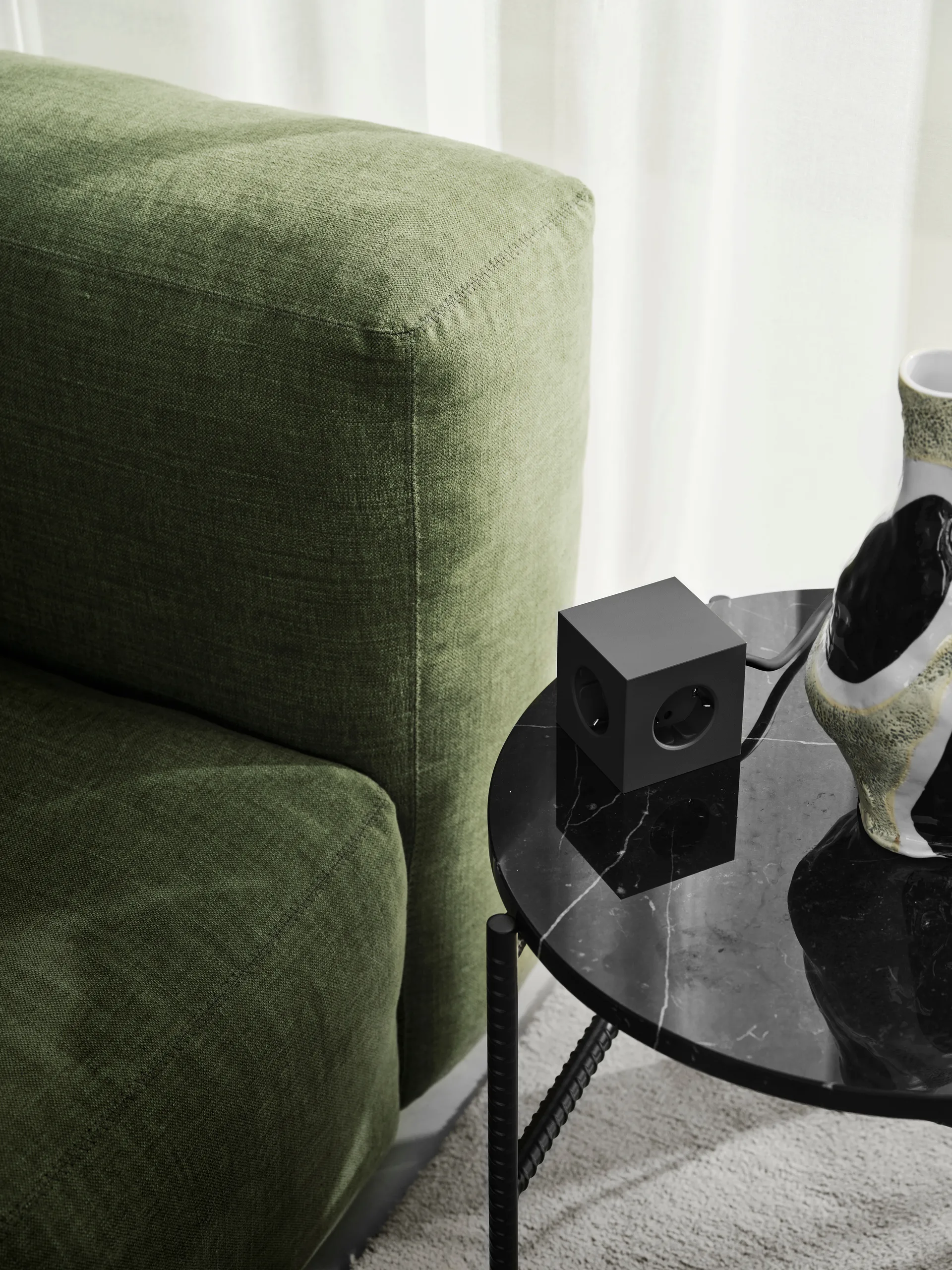 Regleta eléctrica Square 1, toma de corriente y USB-C 30W 3 m, Stockholm Black Avolt