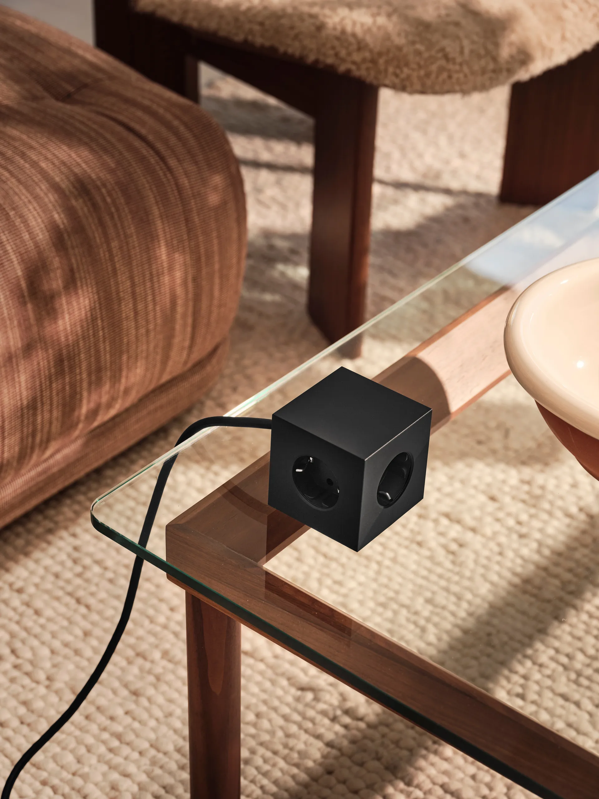 Regleta eléctrica Square 1, toma de corriente y USB-C 30W 3 m, Stockholm Black Avolt