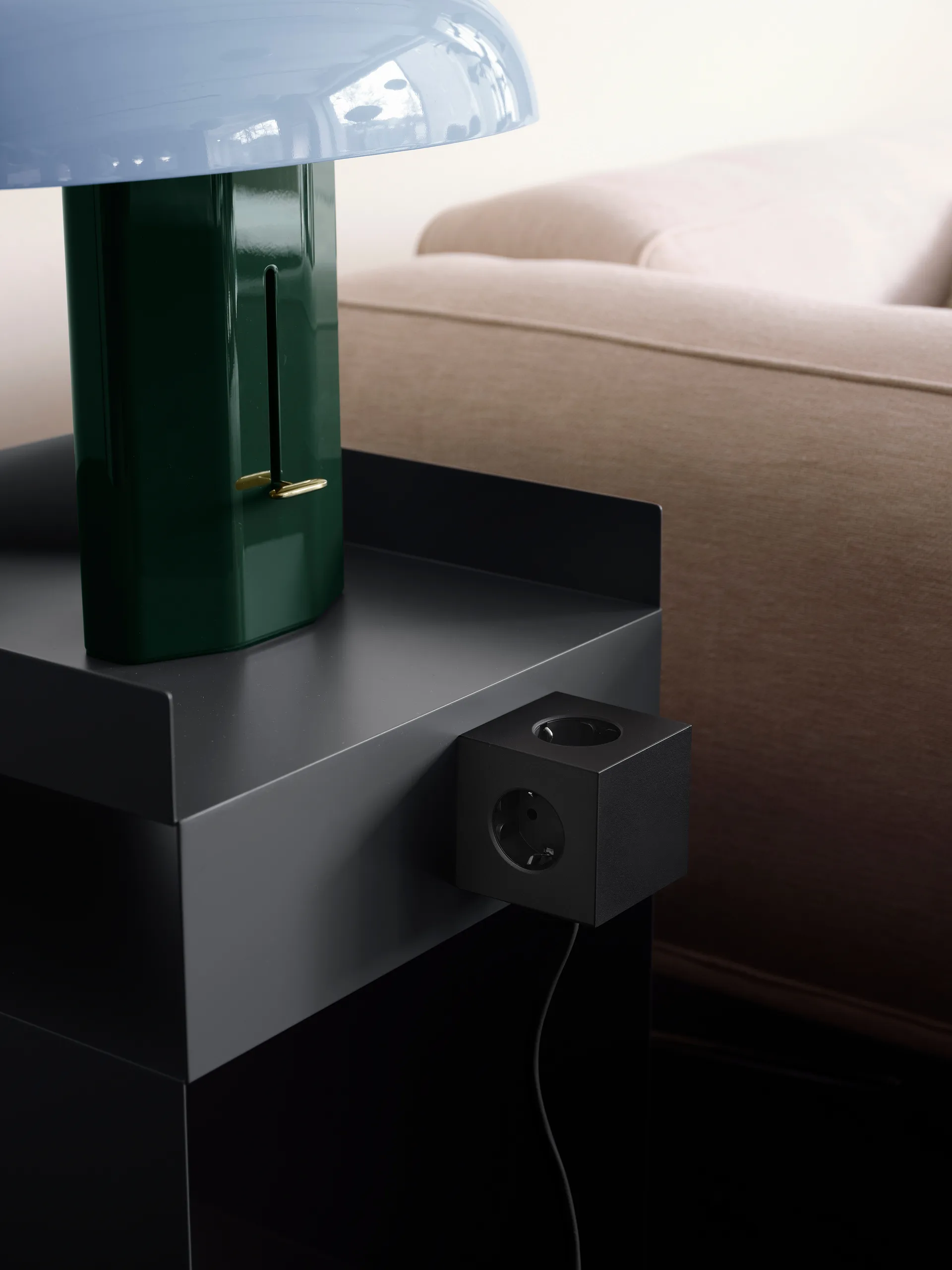 Regleta eléctrica Square 1, toma de corriente y USB-C 30W 3 m, Stockholm Black Avolt