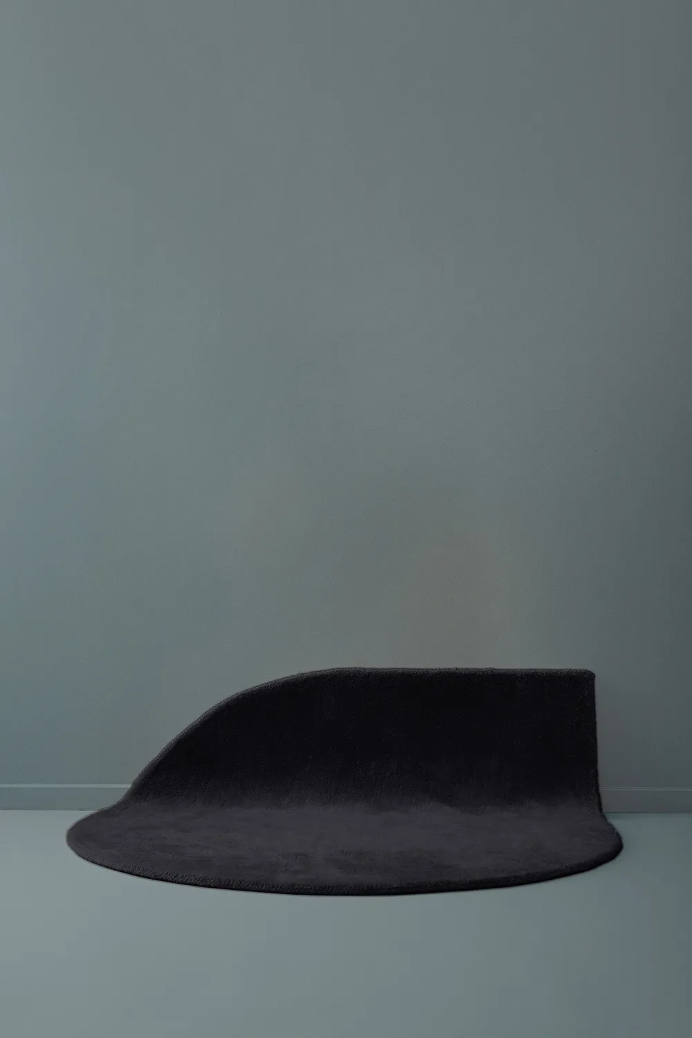 Alfombra Stilla 265x220 cm, Anthracit AYTM