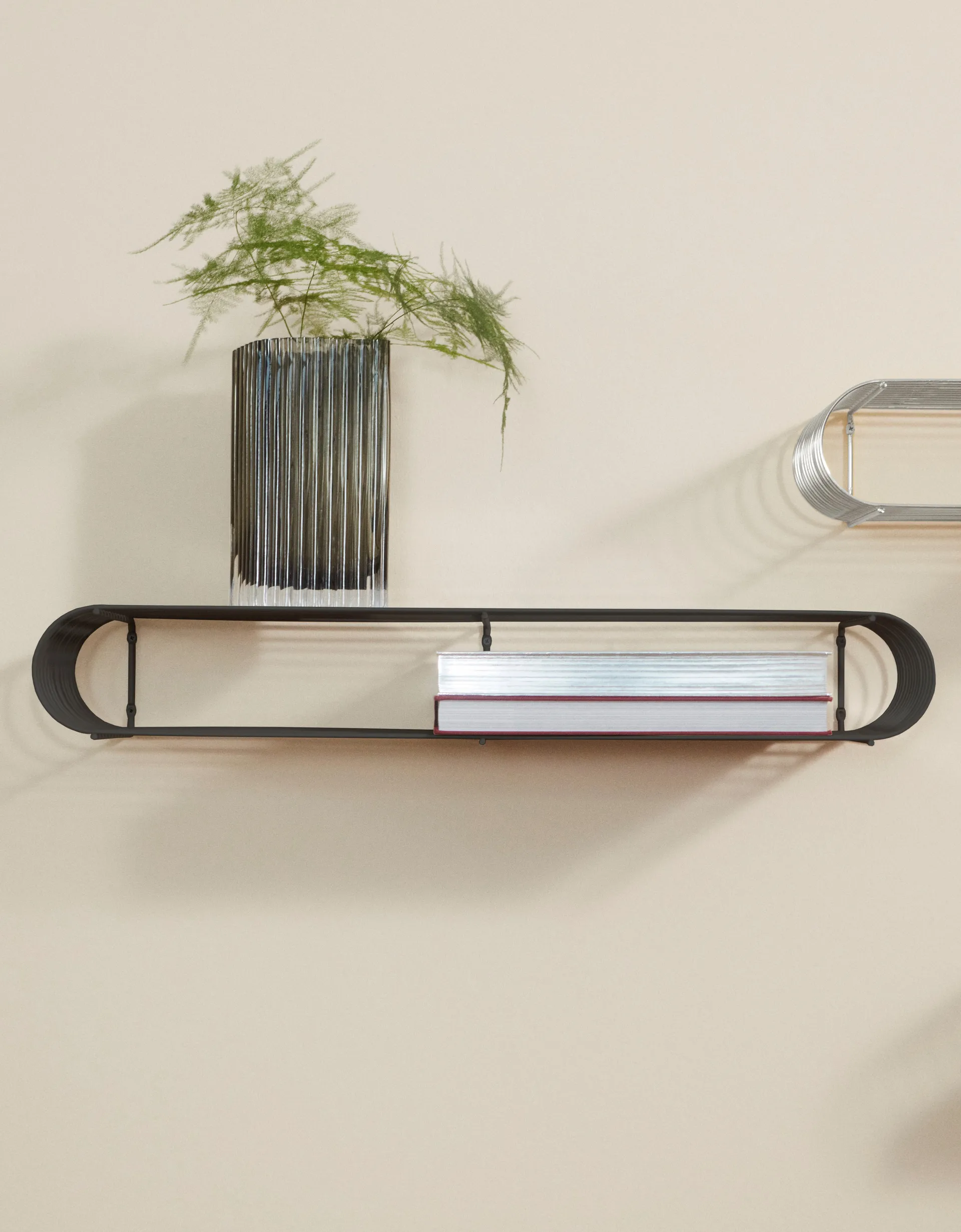 Jarrón Folium 25 cm, Black AYTM