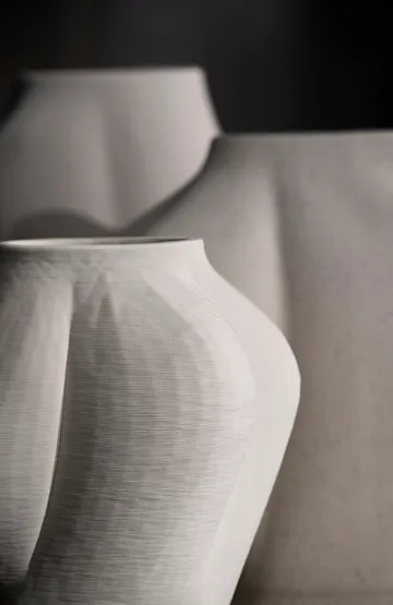 Jarrón Saltare - Cream, Ø15 × 25 cm - AYTM