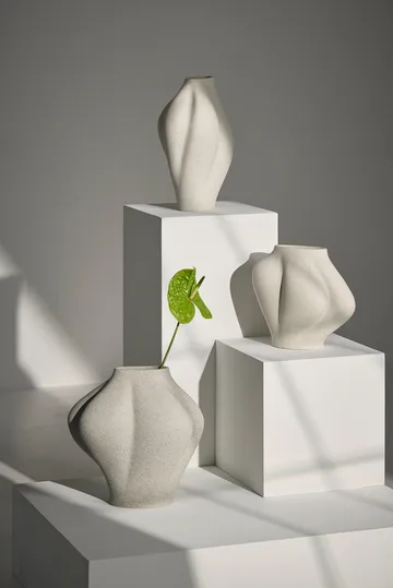 Jarrón Saltare - Cream, Ø17 × 35 cm - AYTM