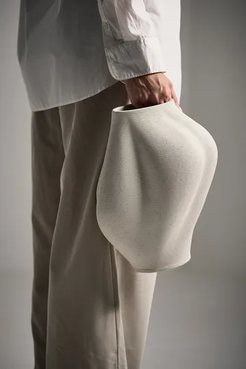 Jarrón Saltare - Cream, Ø17 × 35 cm - AYTM