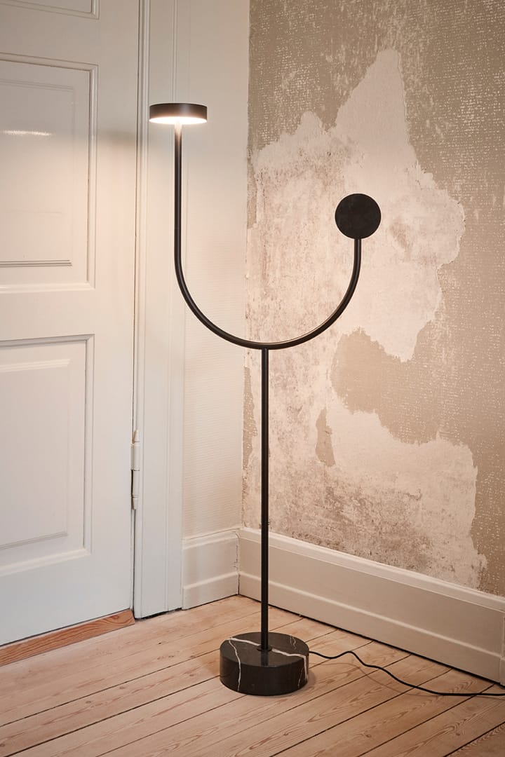 Lámpara de pie GRASIL 51,5x127,6 cm, Negro/Negro AYTM