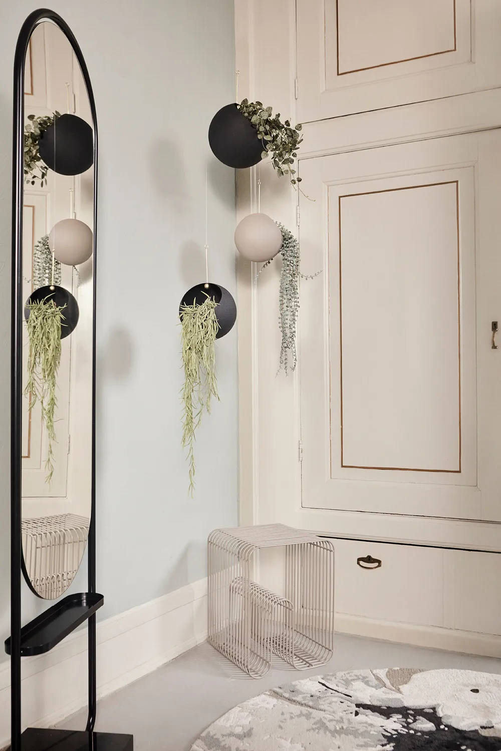 Maceta colgante GLOBE Ø17 cm h28 cm, Taupe AYTM