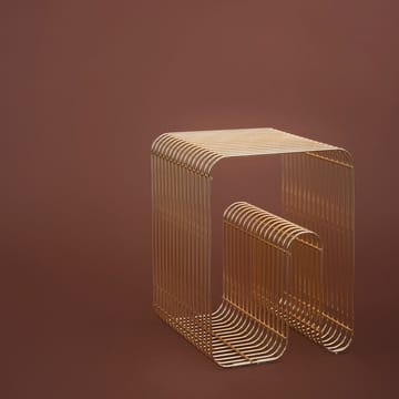 Taburete Curva - latón - AYTM