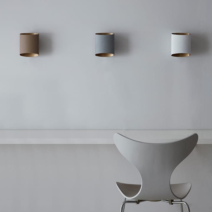 Lámpara de pared Sinne, blanco-latón Belid