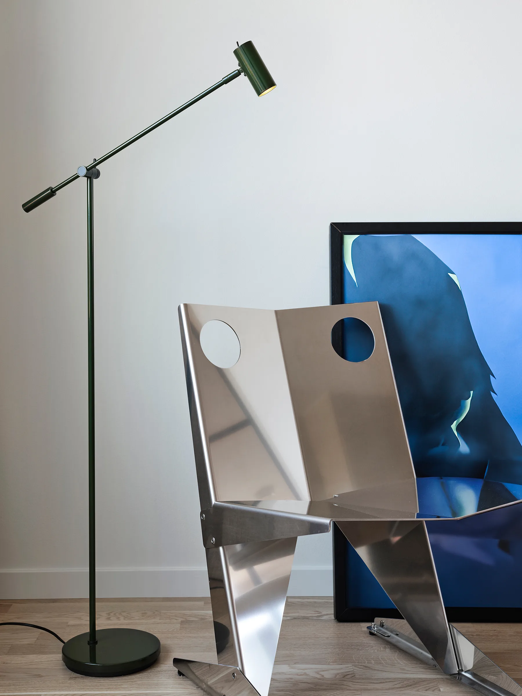 Lámpara de pie Cato 134 cm, Verde bosque brillante-negro mate Belid