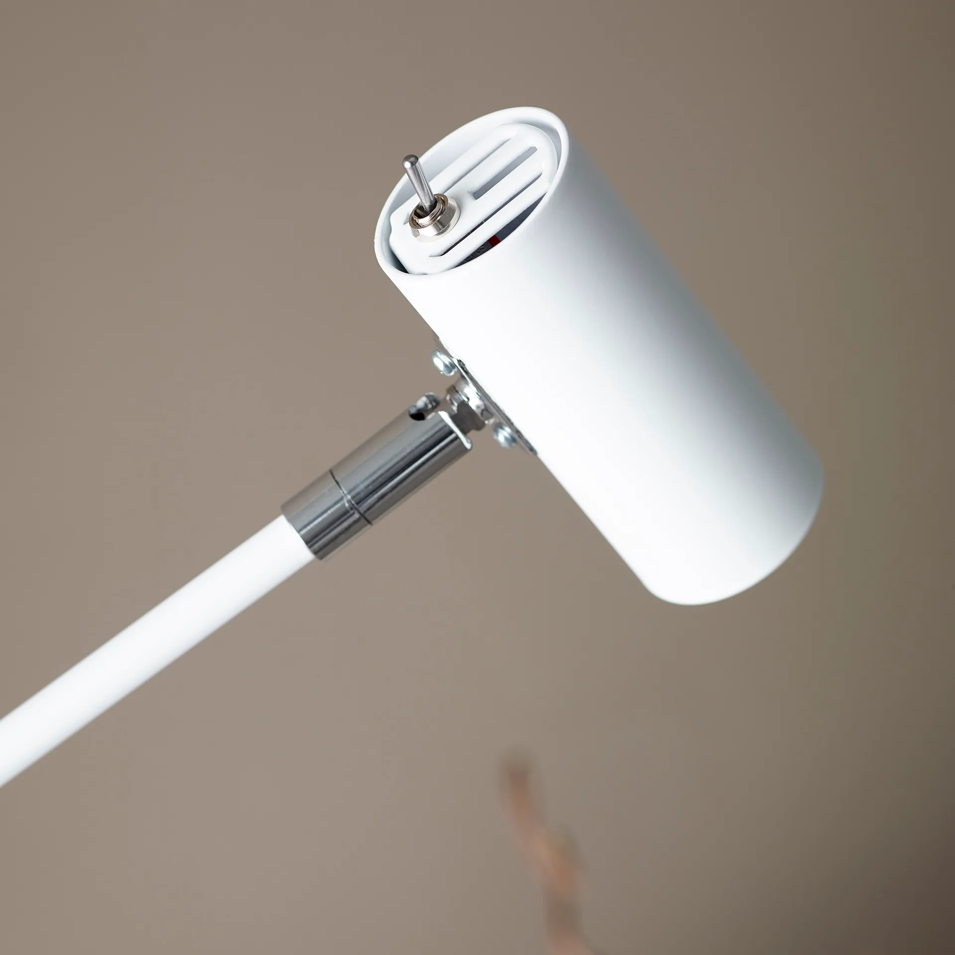 Lámpara de pie Cato, blanco mate Belid